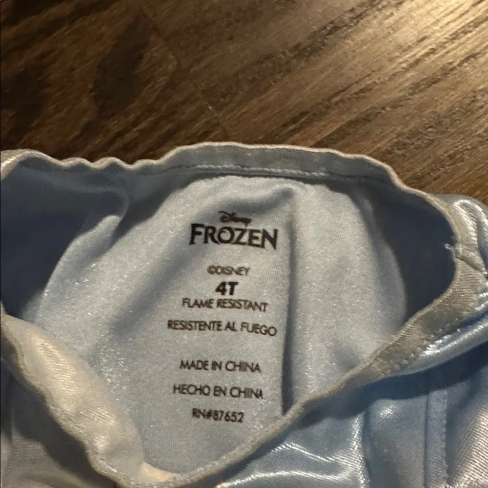 Disney Princess Dresses 4T - Picture 4 of 10